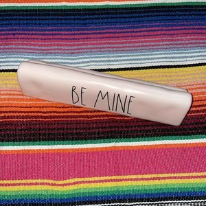 💖 Rae Dunn paper weight